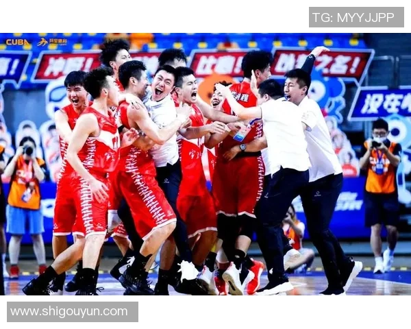 深圳篮球队选拔赛背后的拼搏故事与奋斗历程揭秘